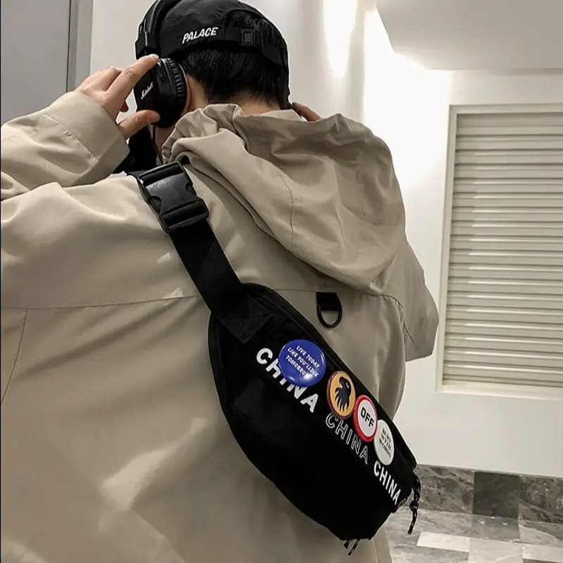 Warrior İdman Sinə Çantası Unisex Qara/Ağ 7