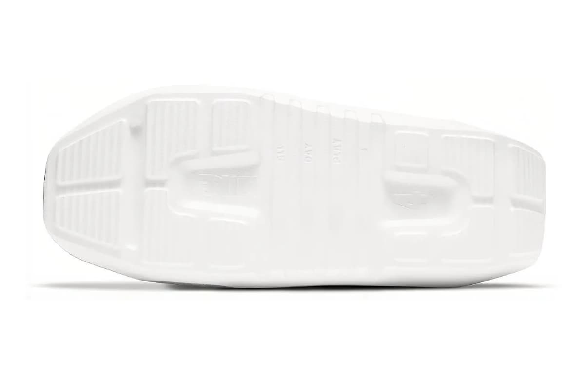 Nike Playscape Sandal Black GS 5