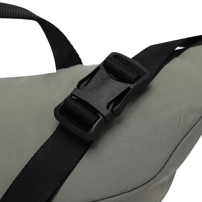 THE NORTH FACE 4L Fanny Pack Outdoor Bag Nylon Khaki Green Unisex 3