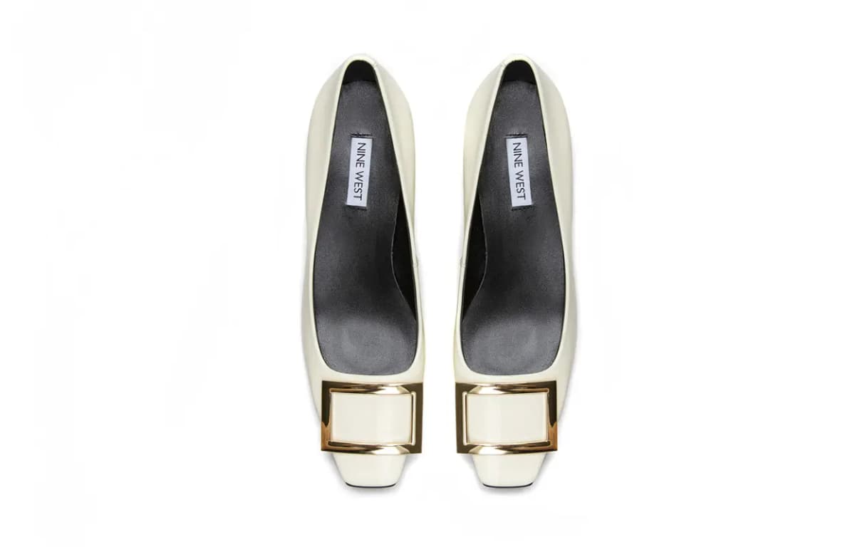 NINE WEST Women's Cowhide Leather Simple Fashion Shallow Square Toe Commuter Date Dinner Elegant Versatile Patent Leather Pointed Heels 5cm Apricot/Black/Off-White 21