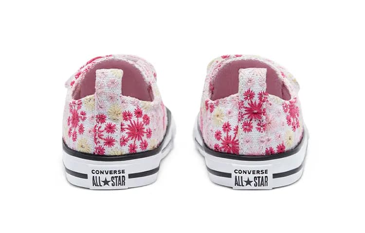 Infant Converse Chuck Taylor All Star Non-Slip Low Top Walking Shoes Embroidered Pink/Yellow 4