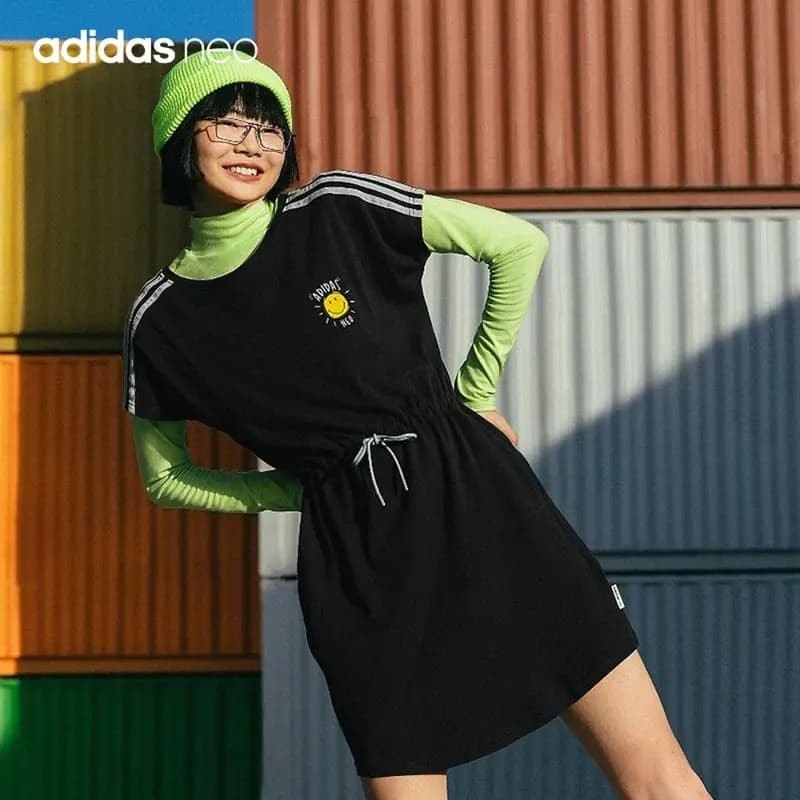 adidas neo W Smly Drss Smiley Print Striped Fitted Sports Waist Short Sleeve Dress Women's Black 5