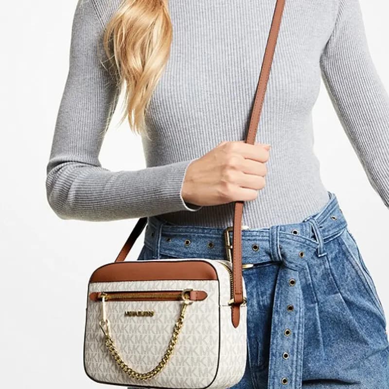 MICHAEL KORS PVC Kamera Çantası Qadın Vanilla 7