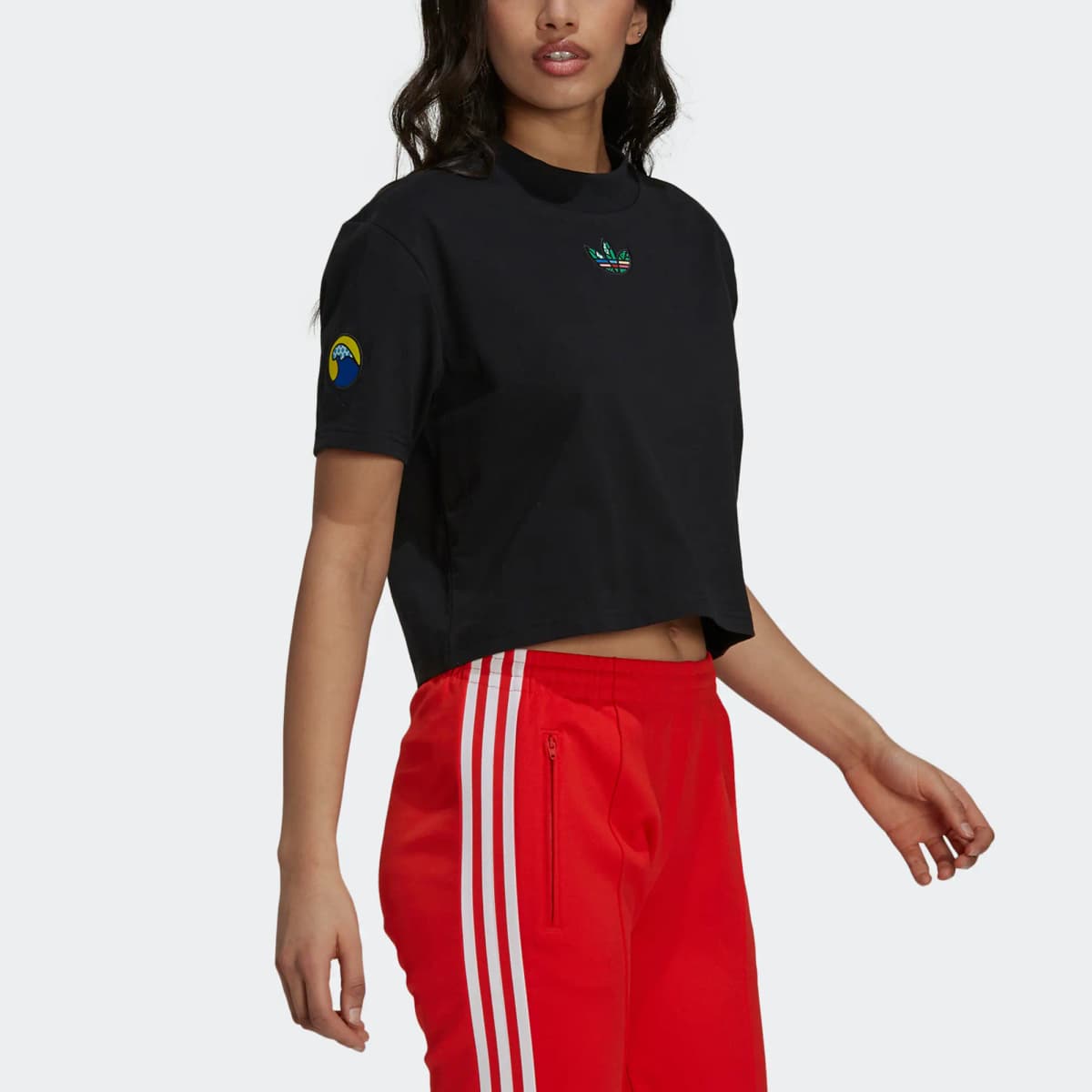 adidas originals Artist Tee Qadın Crop T-Shirt Qara 5