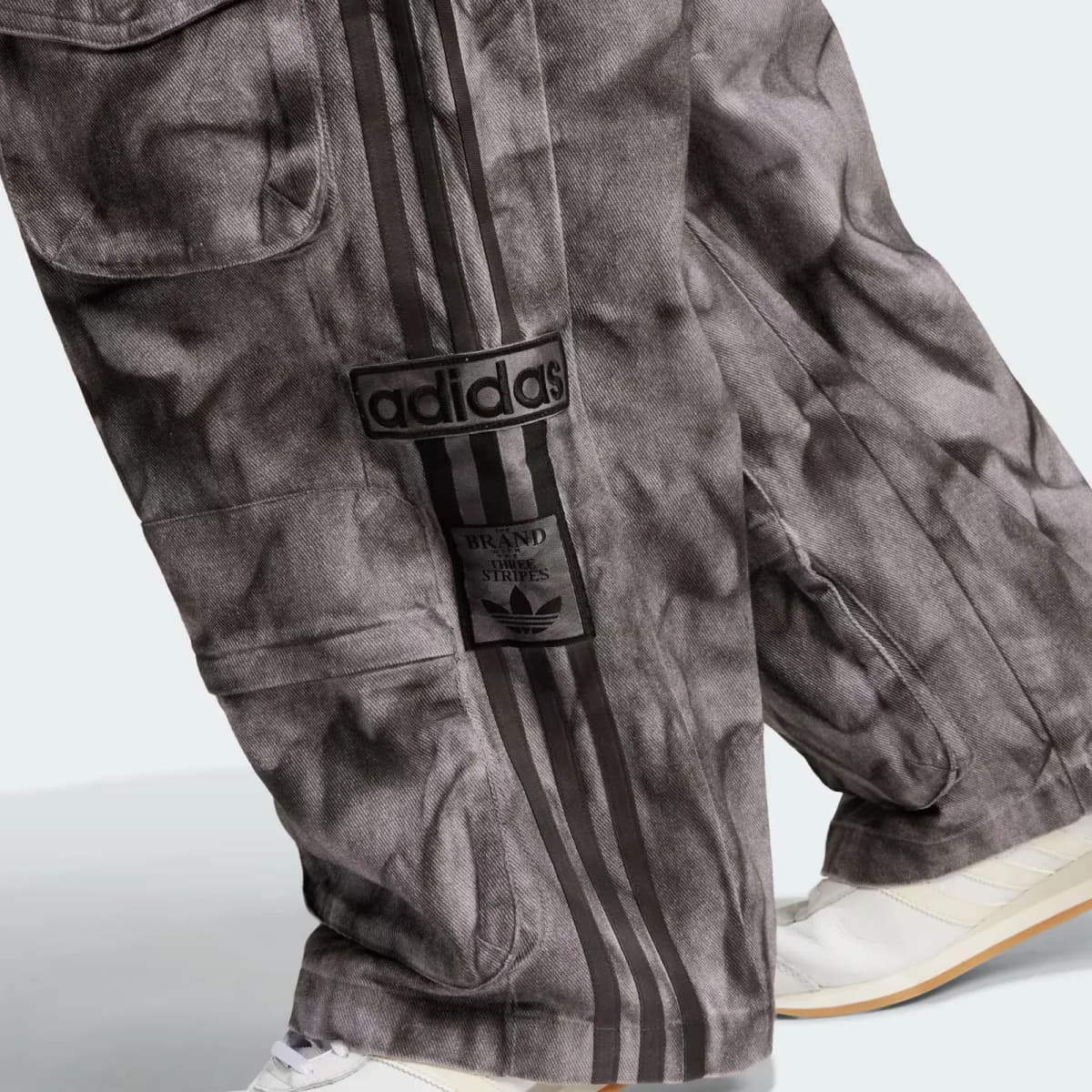 adidas originals Premium Essentials FW24 Qadın Kargo Şalvarı Boz 5