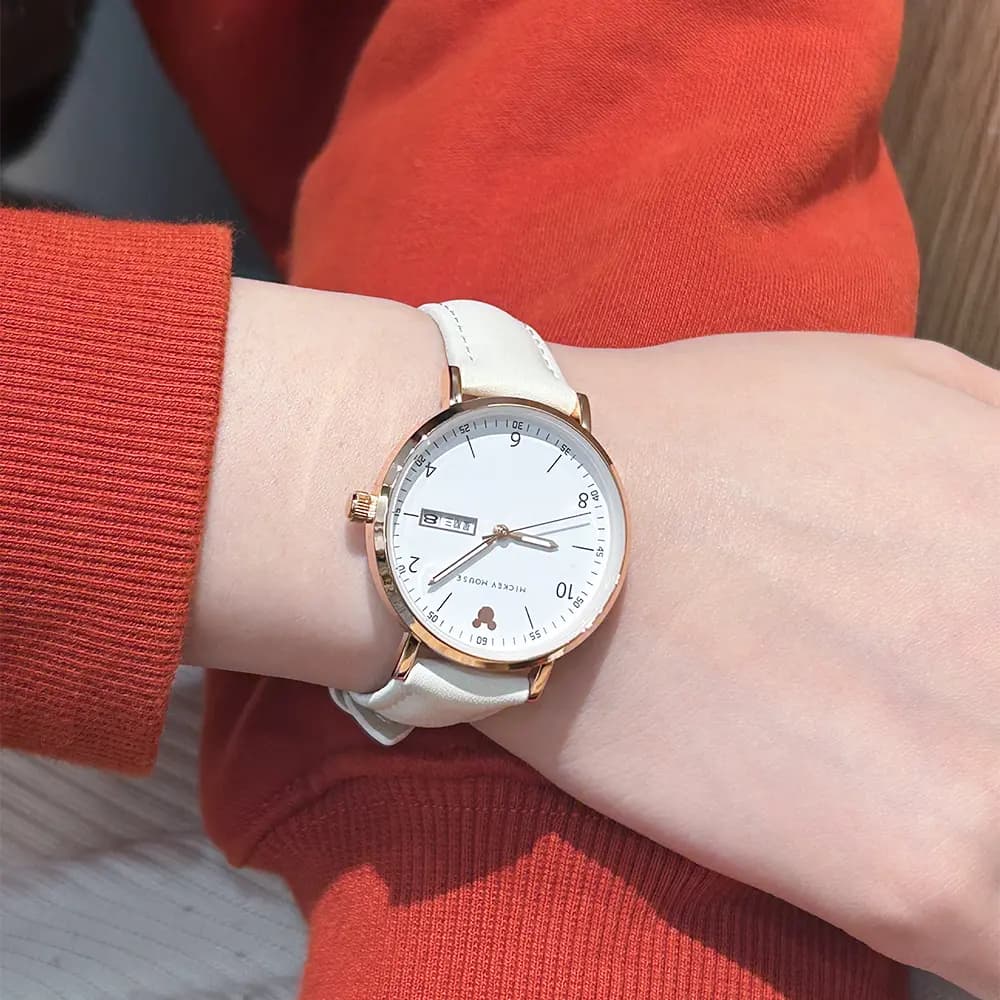 Disney Mickey Quartz Movement Leather Strap Watch Women's Watch White Dial 20