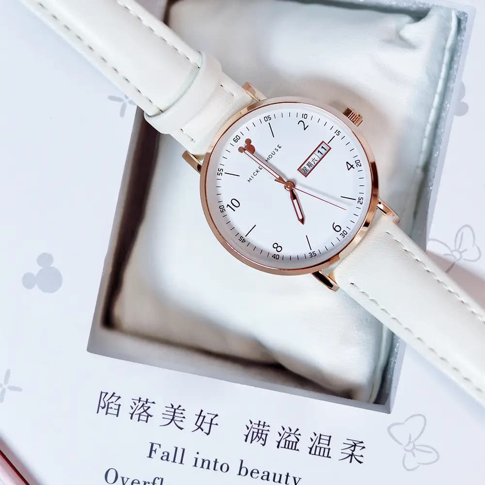 Disney Mickey Quartz Movement Leather Strap Watch Women's Watch White Dial 22