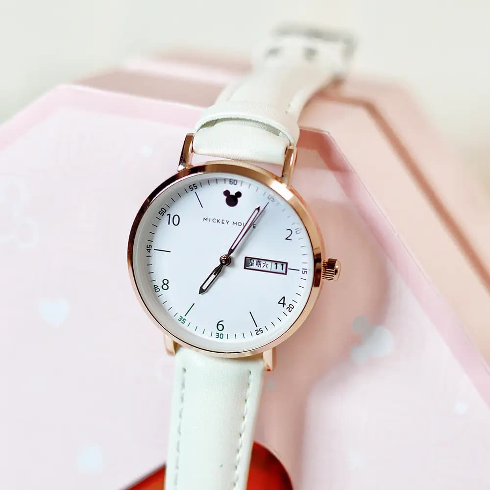 Disney Mickey Quartz Movement Leather Strap Watch Women's Watch White Dial 21