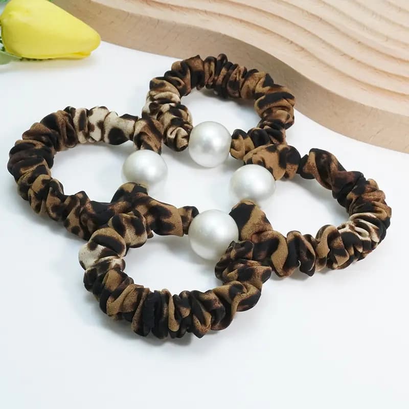 Verena Reine Rich Pearl Leopard Print Hair Tie Fashion Personality Daily Versatile Hair-Friendly Fabric Hair Band Women's 2