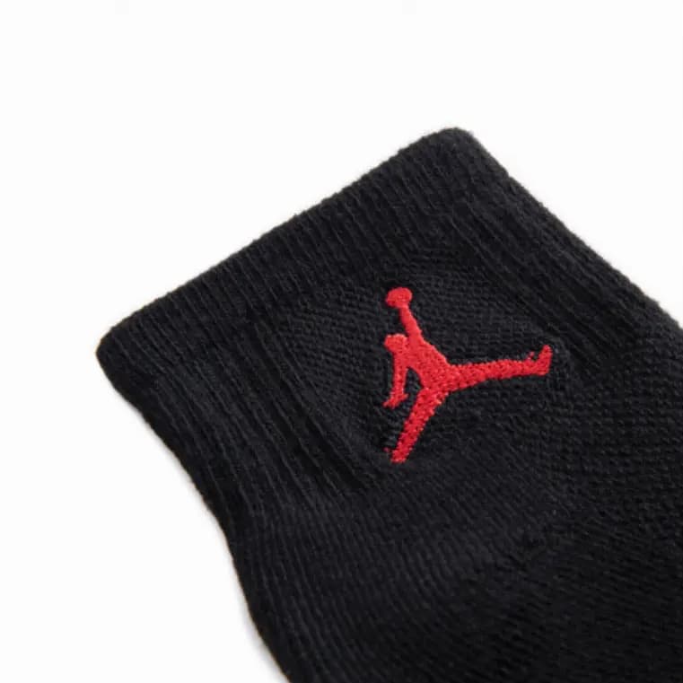 Jordan Lightweight Comfortable Thick Socks 3-Pack Black Youth 5