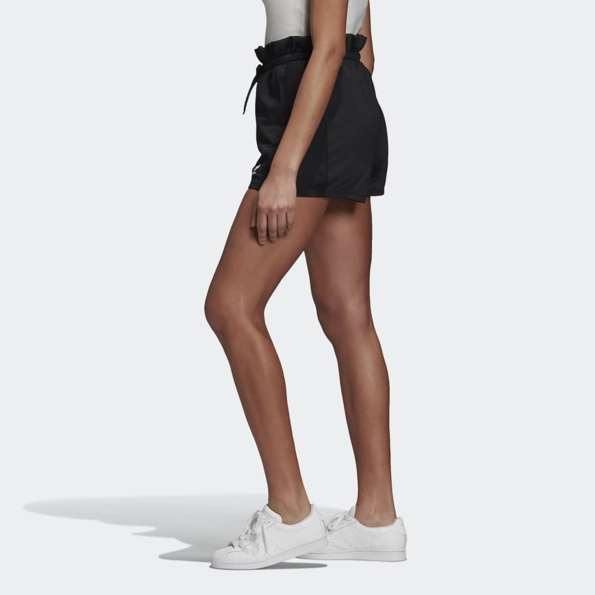 adidas Originals Bellista Qadın Şortu Qara 4