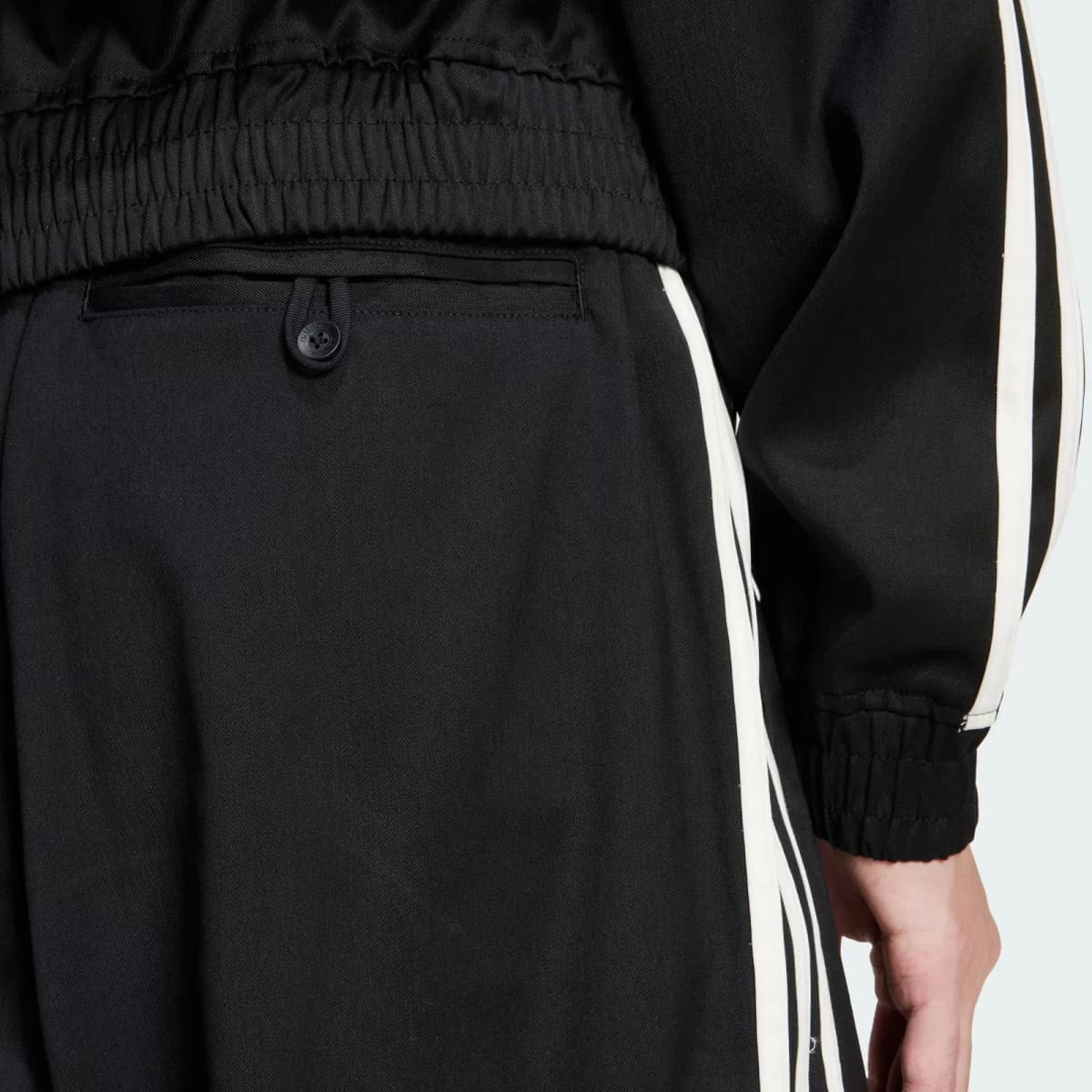 adidas originals Logo Stripe Relaxed Qadın Şalvarı Qara 4