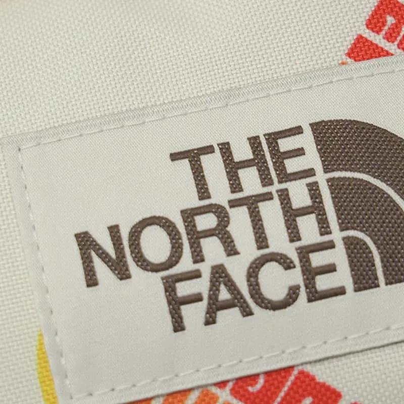 THE NORTH FACE Fanny Pack Sling Bag Crossbody Outdoor Bag Canvas Ivory Unisex 4