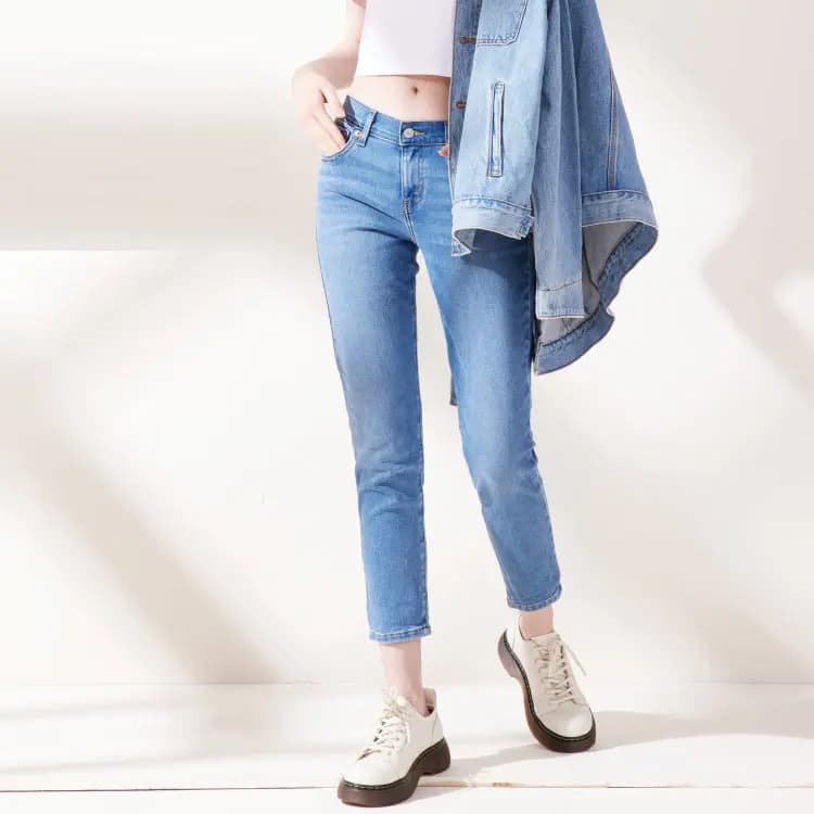 levi’s FW21 Qadın Cins Şalvar Mavi 4