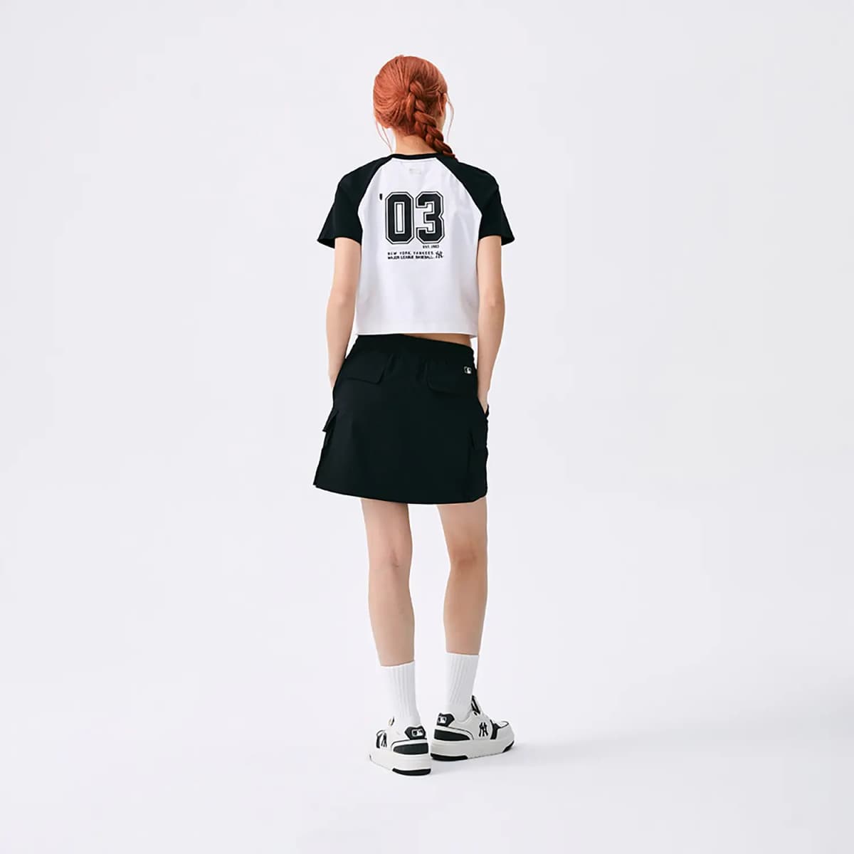 MLB New York Yankees Basic Series SS25 Cool Comfort Versatile Multi-Pocket Practical Minimalist High-Waist Classic Logo Tie Sport Casual Short Skirt Utility Skirt Women's Black 4