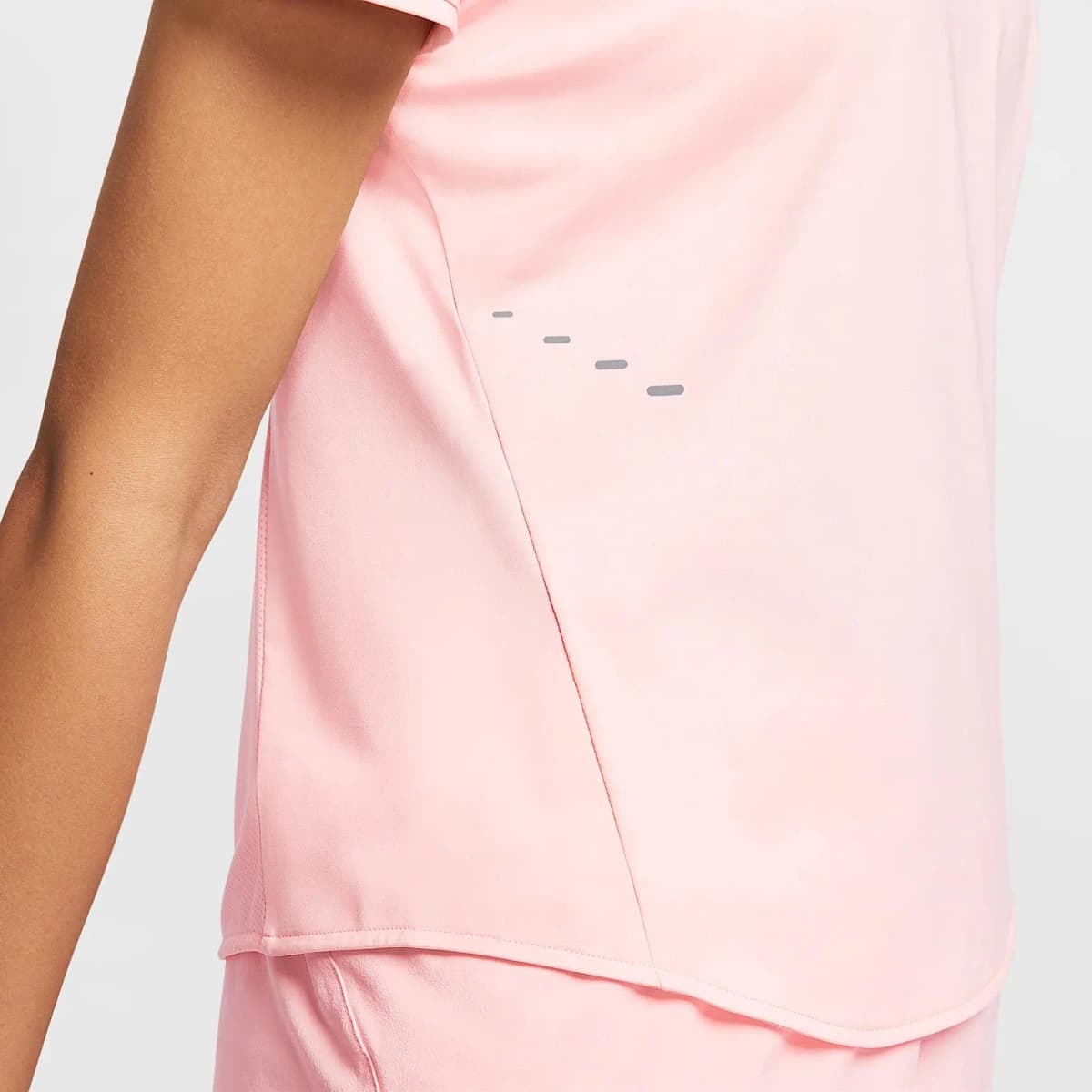 Nike Swoosh Qadın İdman Köynəyi Çəhrayı 3