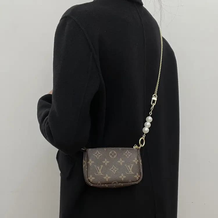 Luxury Care Artisan Workshop Copper Modified One Shoulder Underarm Crossbody Bag With Gold Chain Unisex 4