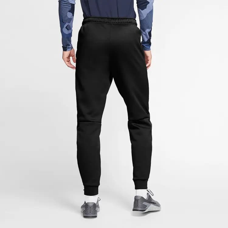 Nike Therma Kişi İdman Şalvarı Qara 4