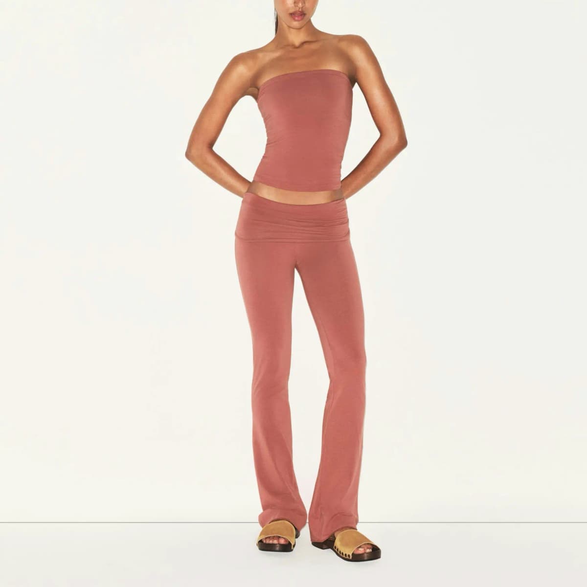 SKIMS SS25 COTTON JERSEY TUBE TOP Qadın Bustyer 3