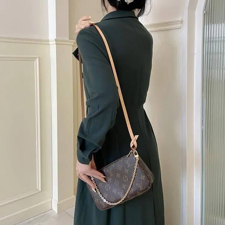 Luxury Care Artisan Workshop Vegetable Tanned Leather Cow Leather Bag Accessory Unisex Brown 8