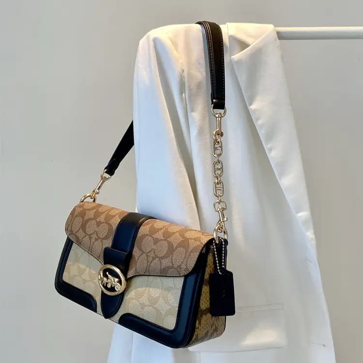 Luxury Care Artisan Workshop Qadın Çanta Aksessuarı Qızılı 3