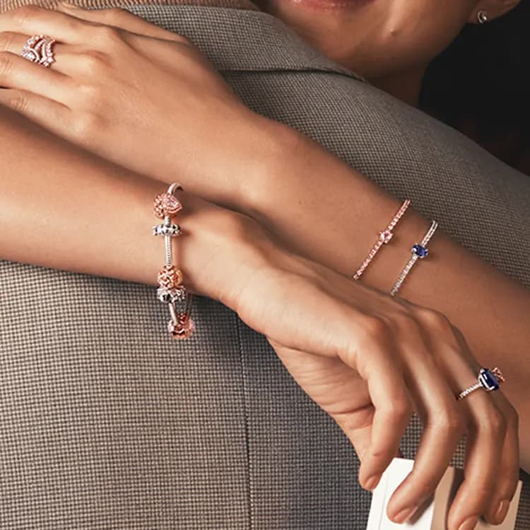 Pandora Sparkling Heart Tennis Qadın Bilərziyi Rose Gold 2