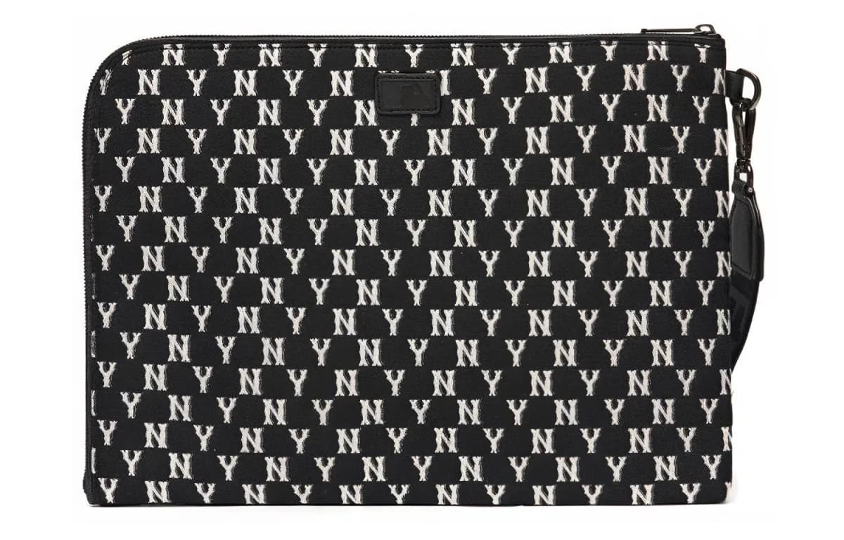 MLB Monogram Polyester Kamera Çantası Unisex Qara 3
