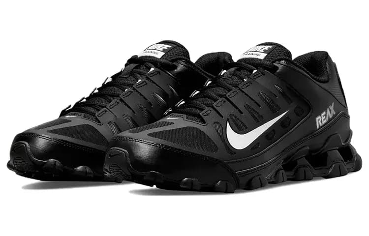 Nike Reax 8 Black White 3