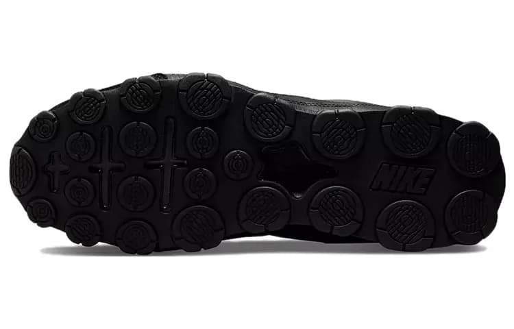 Nike Reax 8 Black White 6