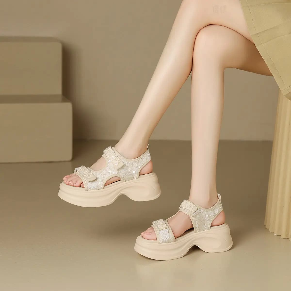 Mulinsen Women's Fabric Lightweight Retro Comfortable Versatile Glitter Breathable Simple Fashion Sandals Thick Toe & High Heel 3.5CM/6.5CM 2