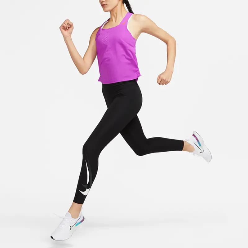 Nike Qadın İdman Maykası Bənövşəyi 3