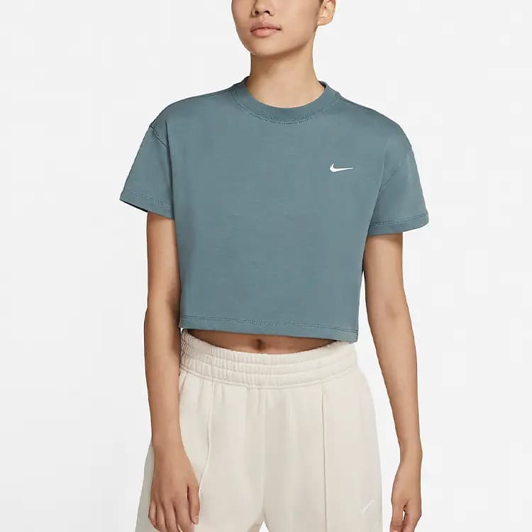 Nike Qadın Crop Top Yaşıl 5
