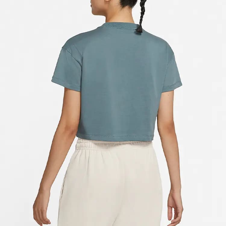 Nike Qadın Crop Top Yaşıl 4