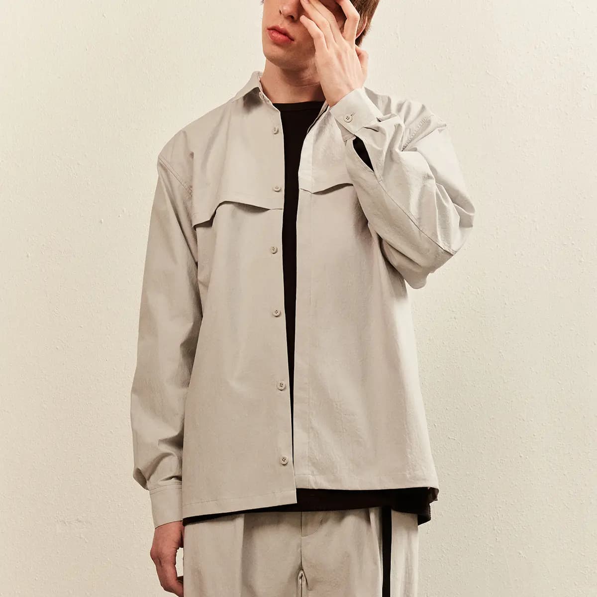 Champion SS22 Uzunqol Köynək Unisex Qara 5