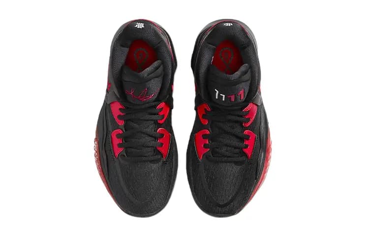 Nike Kyrie Infinity Bred GS 4