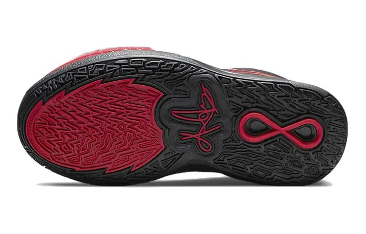 Nike Kyrie Infinity Bred GS 6