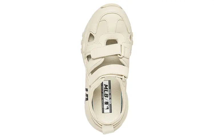 MLB Sandal Chunky Mask Trekking Ayaqqabısı Unisex Ağ 4