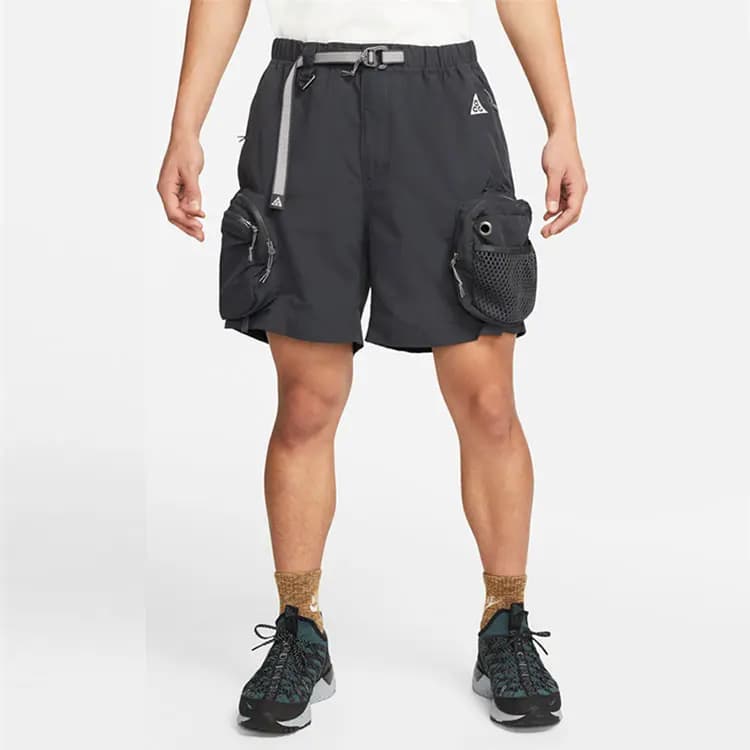 Nike Acg Snowgrass Kargo Şort 4