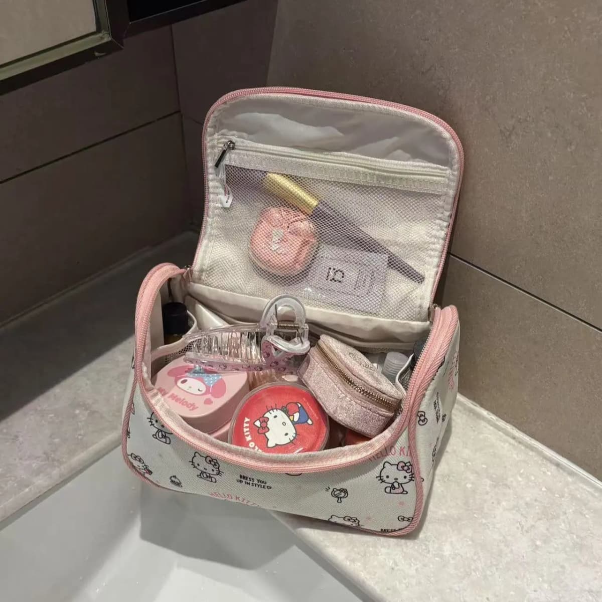Sanrio Hello Kitty Kosmetika Çantası Qadın Çəhrayı 7