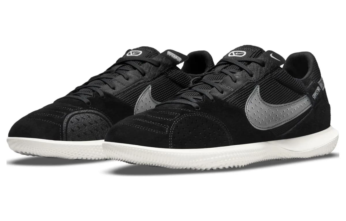 Nike Streetgato Qara/Off Noir 3