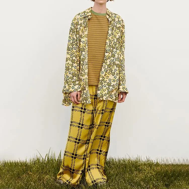 UNIQLO X Marni Women's Oversized L/S Flower Shirt Off White 2