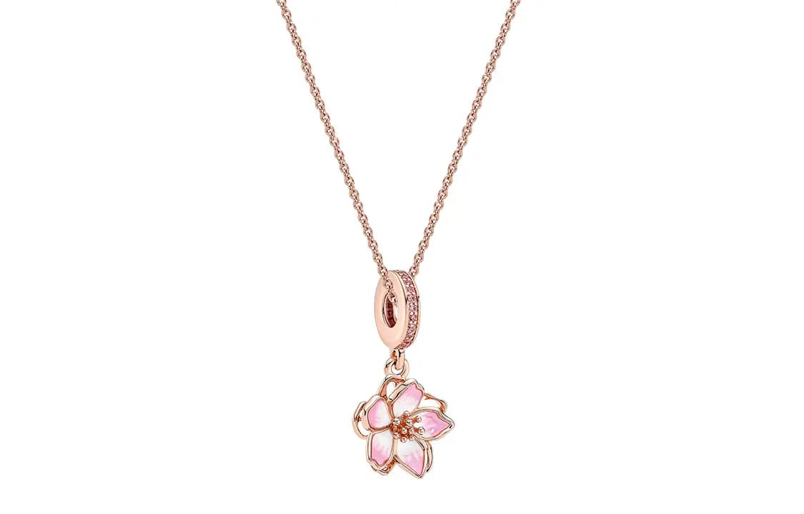 Pandora Gold Plated Necklaces Women's