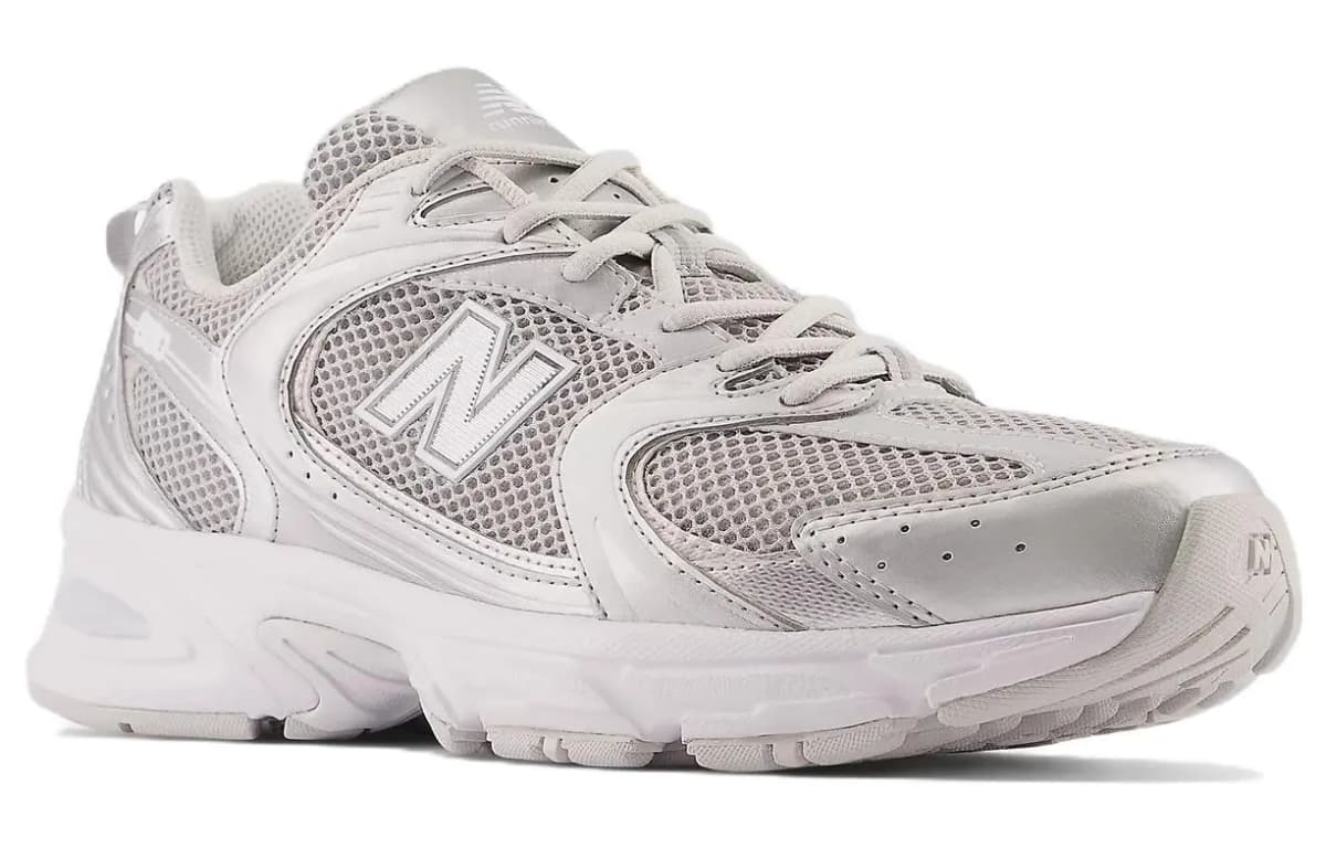 New Balance 530 Moonbeam Silver Metallic 3