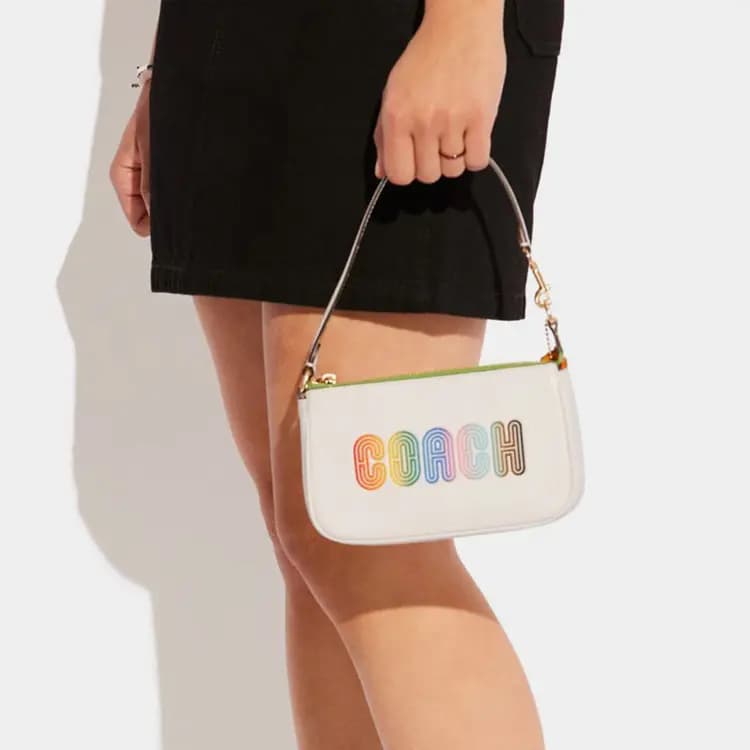 COACH Nolita Pochette Klutch Çanta Qadın Ağ 5