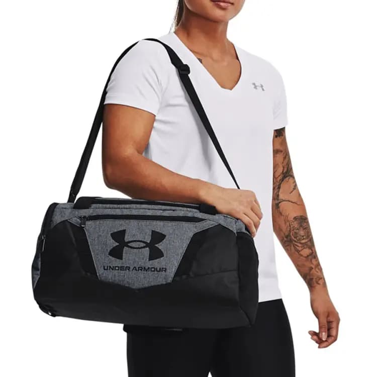Under Armour Polyester Handbag Shoulder Bag Crossbody Bag Travel Bag Gym Bag Extra Small Unisex Black Gray 5