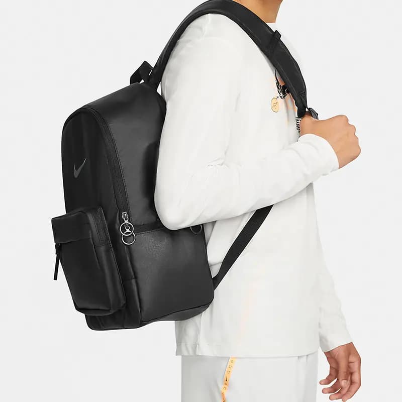Nike 23L Heritage Winterized Eugene Bel Çantası Qara/Boz 5
