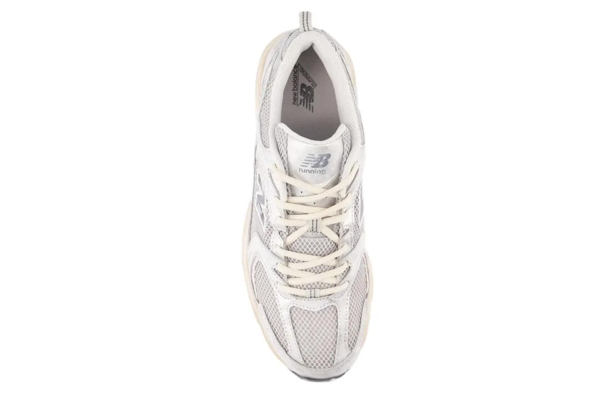 New Balance 530 Vintage Silver Metallic Moonbeam 4