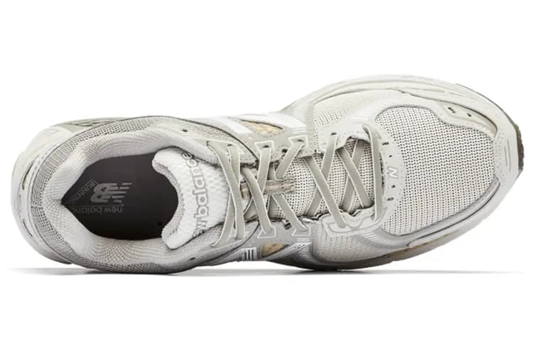 New Balance 860v2 Mars 3