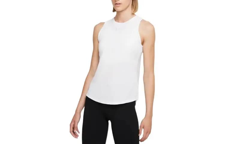 Nike Dri-FIT One Luxe Qadın Maykası Ağ