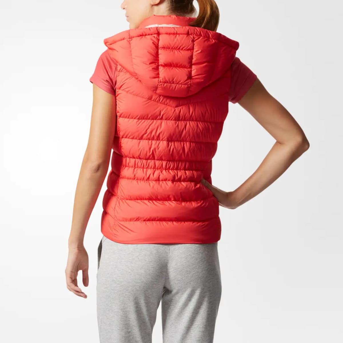 adidas ATHLETICS Qadın Jileti 4